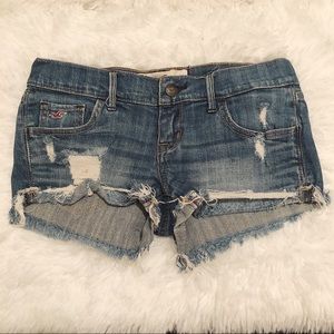 🚫SOLD🚫 Hollister denim shorts